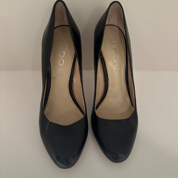 Black ALDO Pumps - Picture 3 of 5